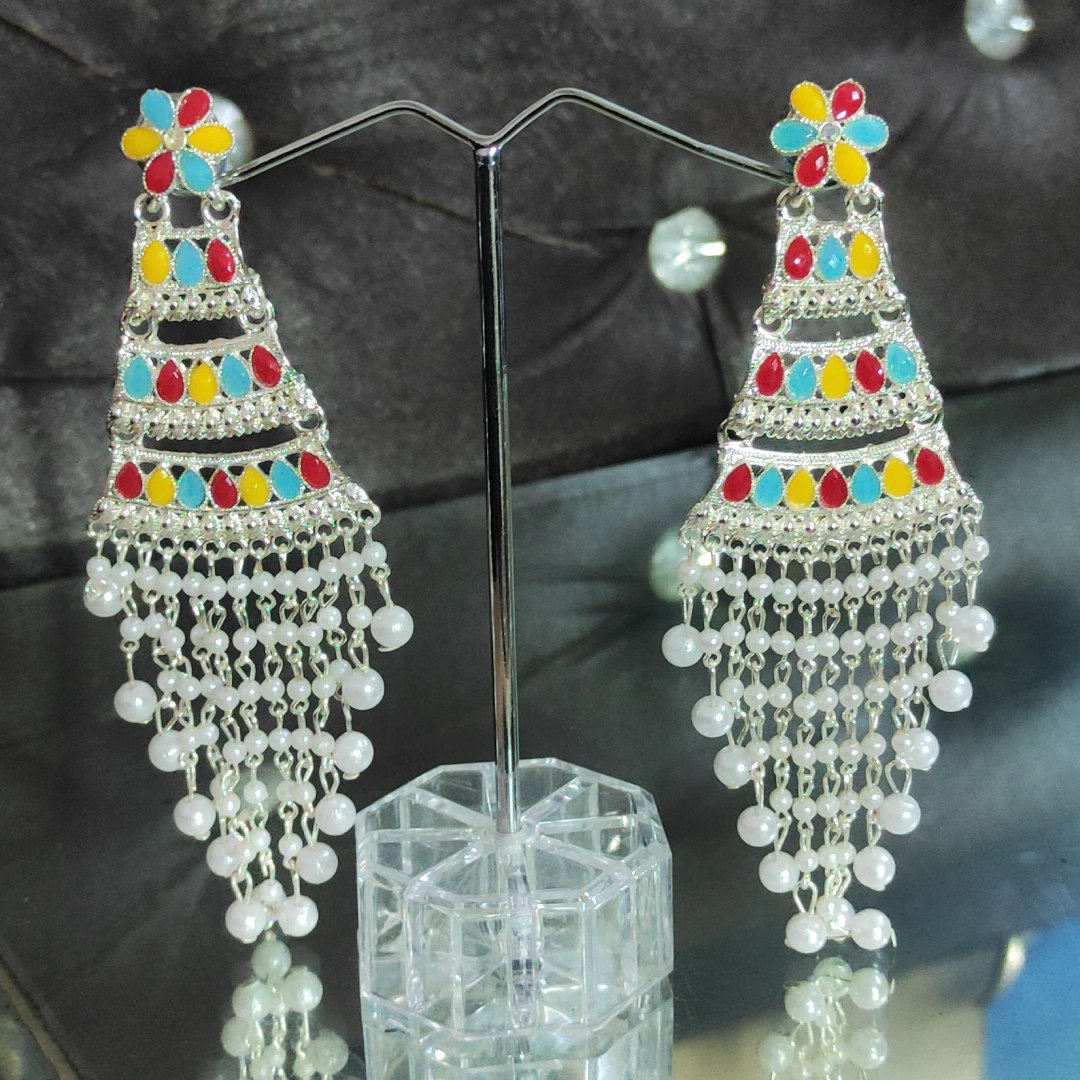 Floral-Pearl Chandelier Earrings