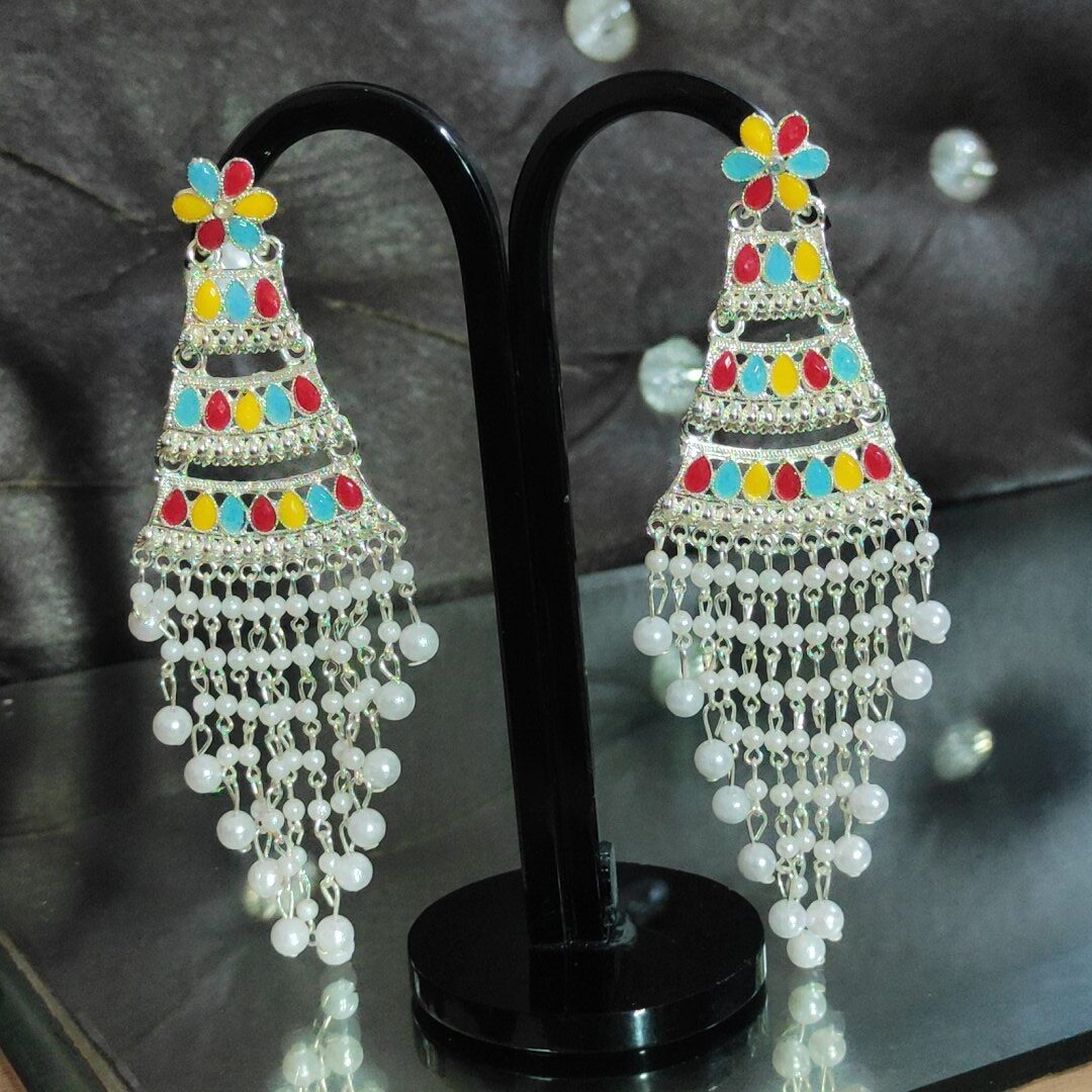 Floral-Pearl Chandelier Earrings - Image 3