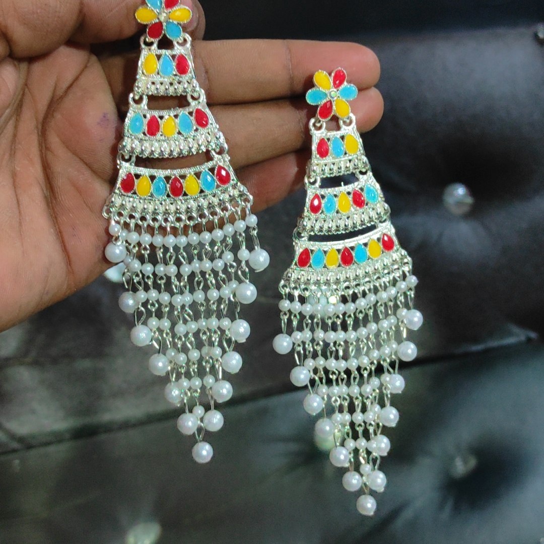 Floral-Pearl Chandelier Earrings